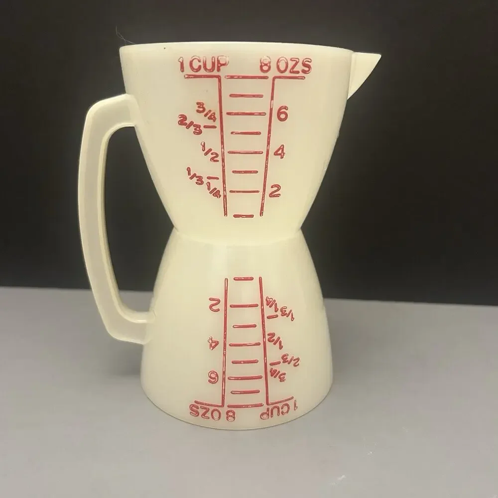 Vintage Tupperware Wet and Dry Twin Measuring Double 1 Cup/8 oz Red Letters